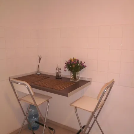 Studio Eliade * Bukarest