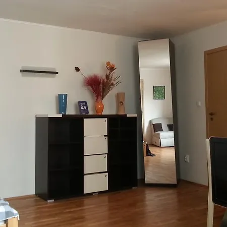 Studio Eliade Апартаменты Бухарест